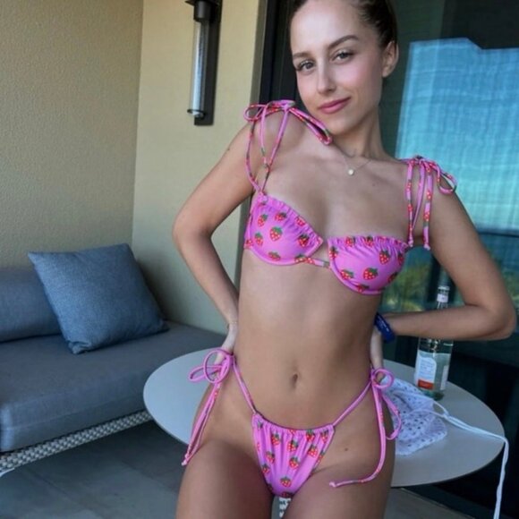 Strawberry Milk Mob Fragola Bikini Set Pink Strawberry Print EUC XS - Picture 3 of 7